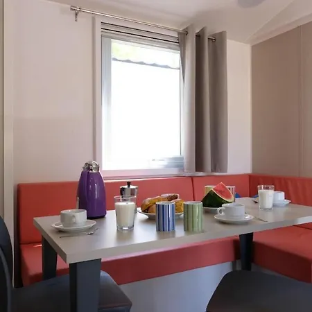 1-bedroom